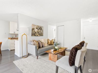 2020 Grant Avenue S #A202