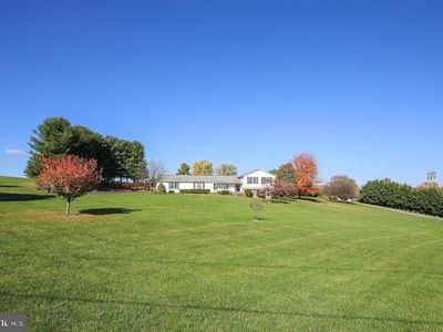 3814 Boteler Rd