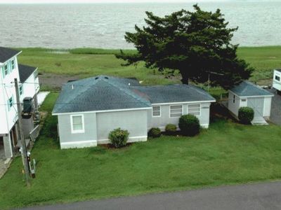 17090 Bayview Cir