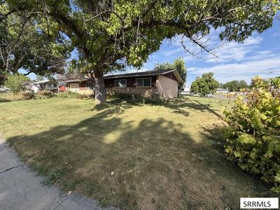 676 Davidson Dr
