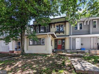 37 E Mowry St