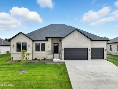 1744 E Cobblestone Dr