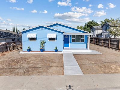 Property at 621 Davitt Ave, Oakdale, CA
