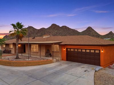 5645 S Caballo Rd