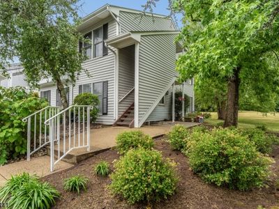 245 Nuthatch Ct