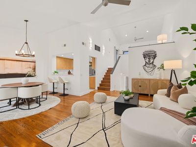 1222 N Kings Rd APT 8