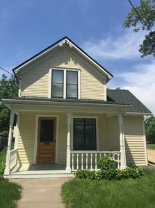 118 Sherburne St S