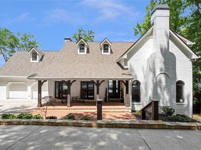 711 Eagles Mere Ct