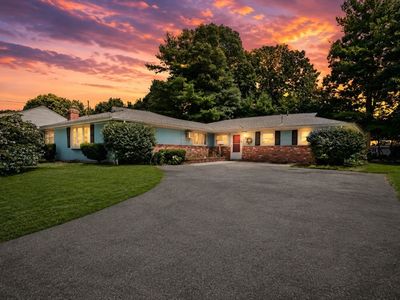 7 Pocahontas Dr