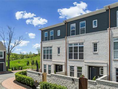 Property at 222 Limehouse Rd, Cranberry Township, PA