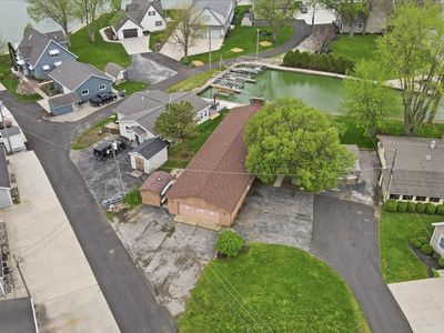 5616 Island View Dr
