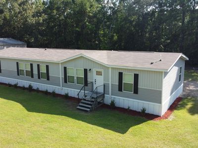 1012 Fairway Dr NE