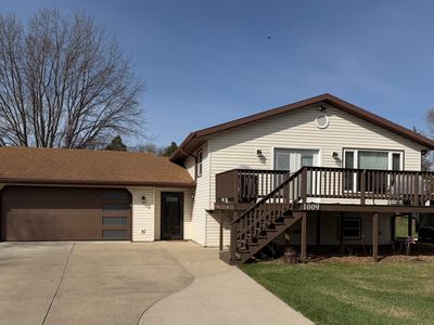 1009 Willow Dr