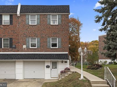 Property at 11902 Barlow St, Philadelphia, PA