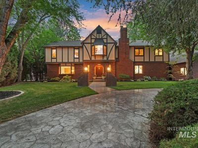 4998 N Fifeshire Pl