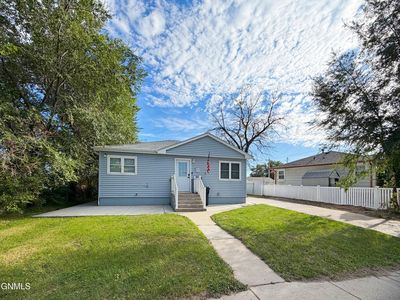 519 W Highland Dr