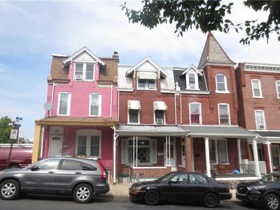 451 N 4th St