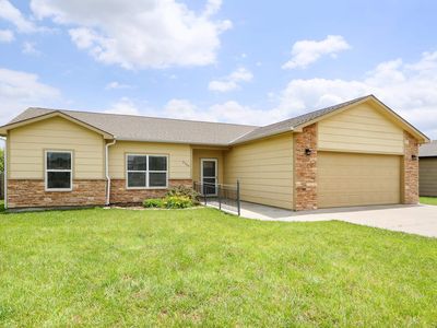 2704 Donnas Way