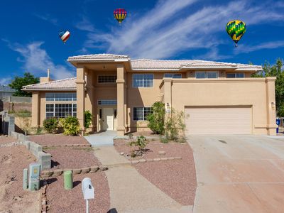 10209 Snowflake Ct NW