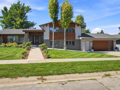 3107 Flint Dr
