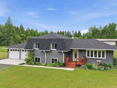4979 Highway 7