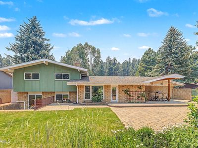 2045 N Crescent Dr