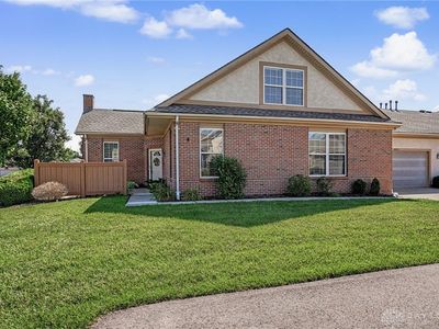 8823 Birkdale Hills Cir