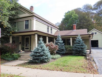 9 Summer St