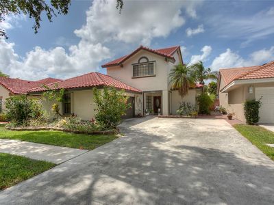 9521 NW 18th Mnr