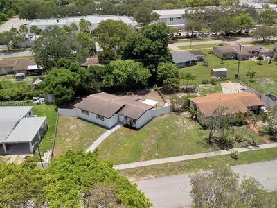 1218 NW 15th St