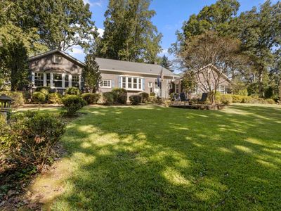 330 E Park Dr