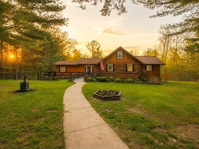 11478 Thornapple Hl