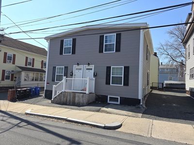 22 Tracey St