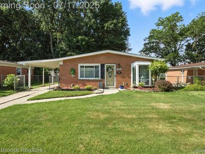 1383 Moulin Ave