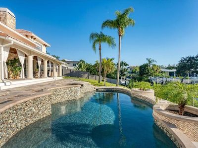 7300 Cove Ter