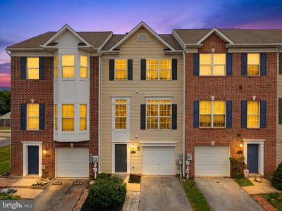 2498 Lakeside Dr