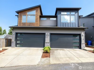 4337 NE 87TH Street