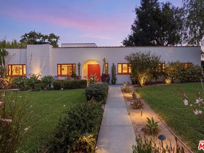 2011 Mar Vista Ave