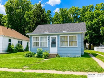 2433 N Cotner Blvd