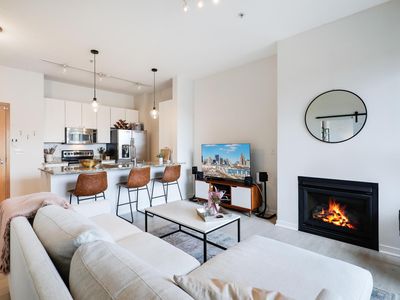 4525 Park Commons Dr UNIT 305