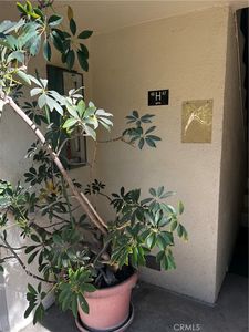 11121 Queensland St UNIT H48