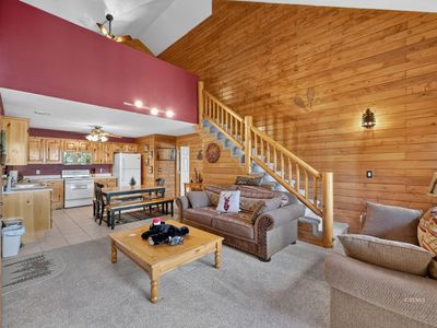 695 Movie Ranch Rd #8