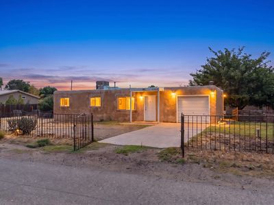 4904 Cerritos Ave SW