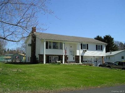 32 Clintonwood Drive