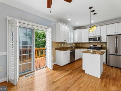 113 Meadows Ln