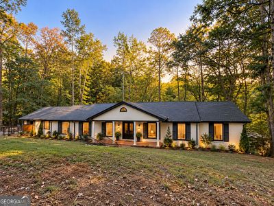 360 Glenwood Dr