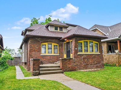 4131 N 16th STREET