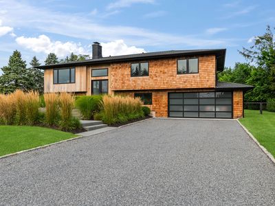 40 Knollwood Dr