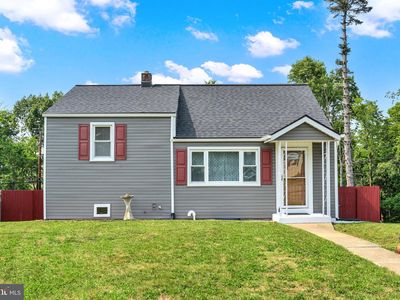 24 Rosewood Dr