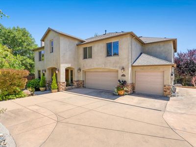 516 Grace Way